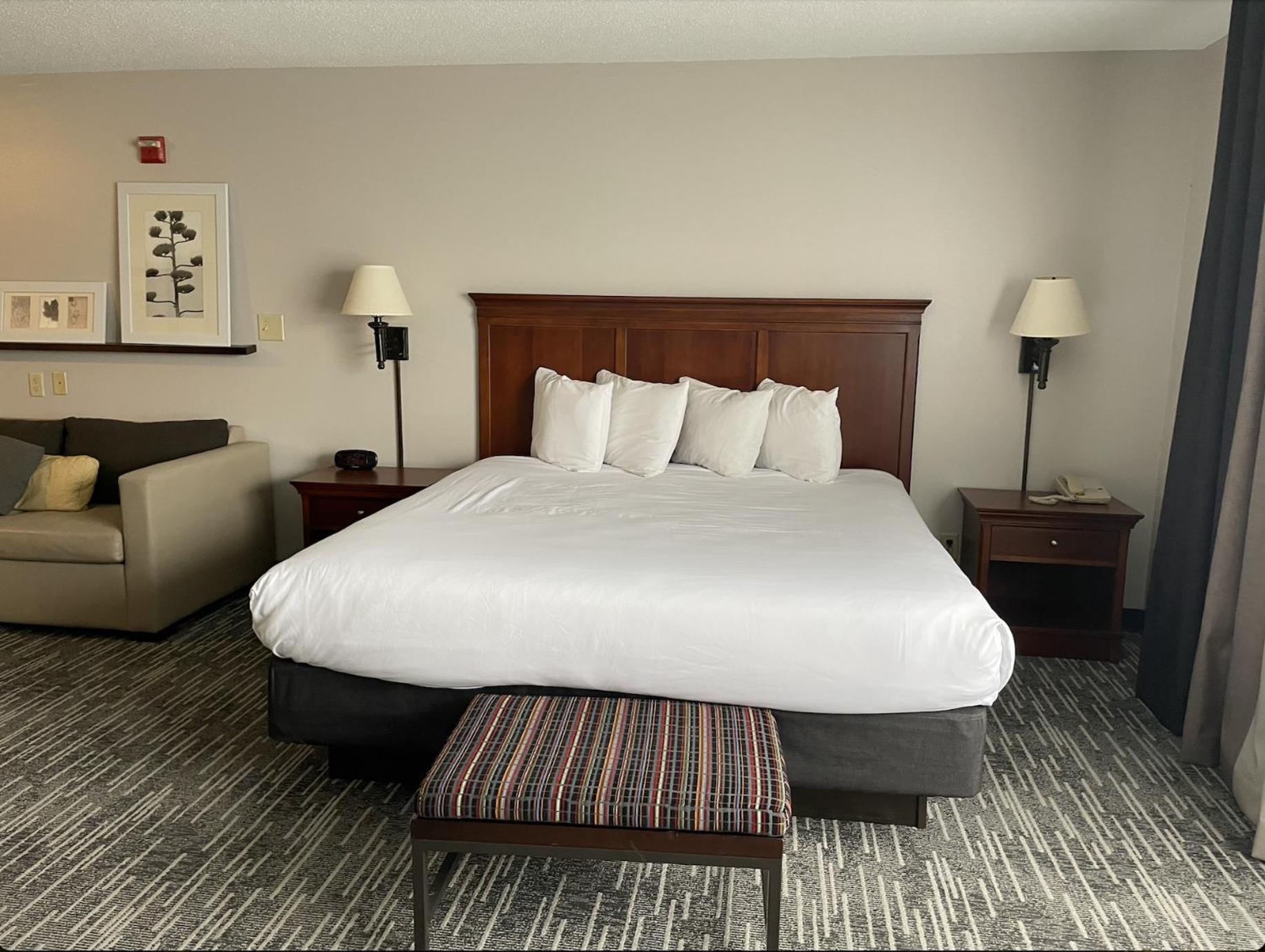 Harmony & Hotel 4*